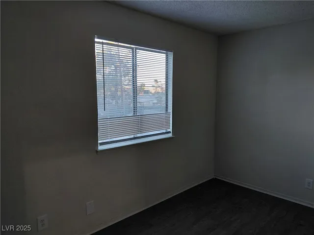 $900 | 1336 North Jones Boulevard, Las Vegas, NV 89108
