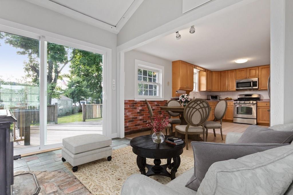 4 Walter Road Peabody, MA 01960 - Photo 23 of 40