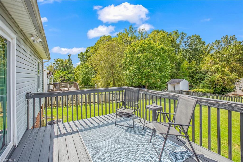 19 Grace Drive Thomasville, NC 27360 - Photo 27 of 33