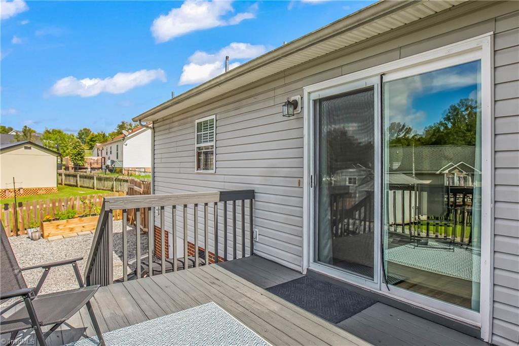 19 Grace Drive Thomasville, NC 27360 - Photo 28 of 33