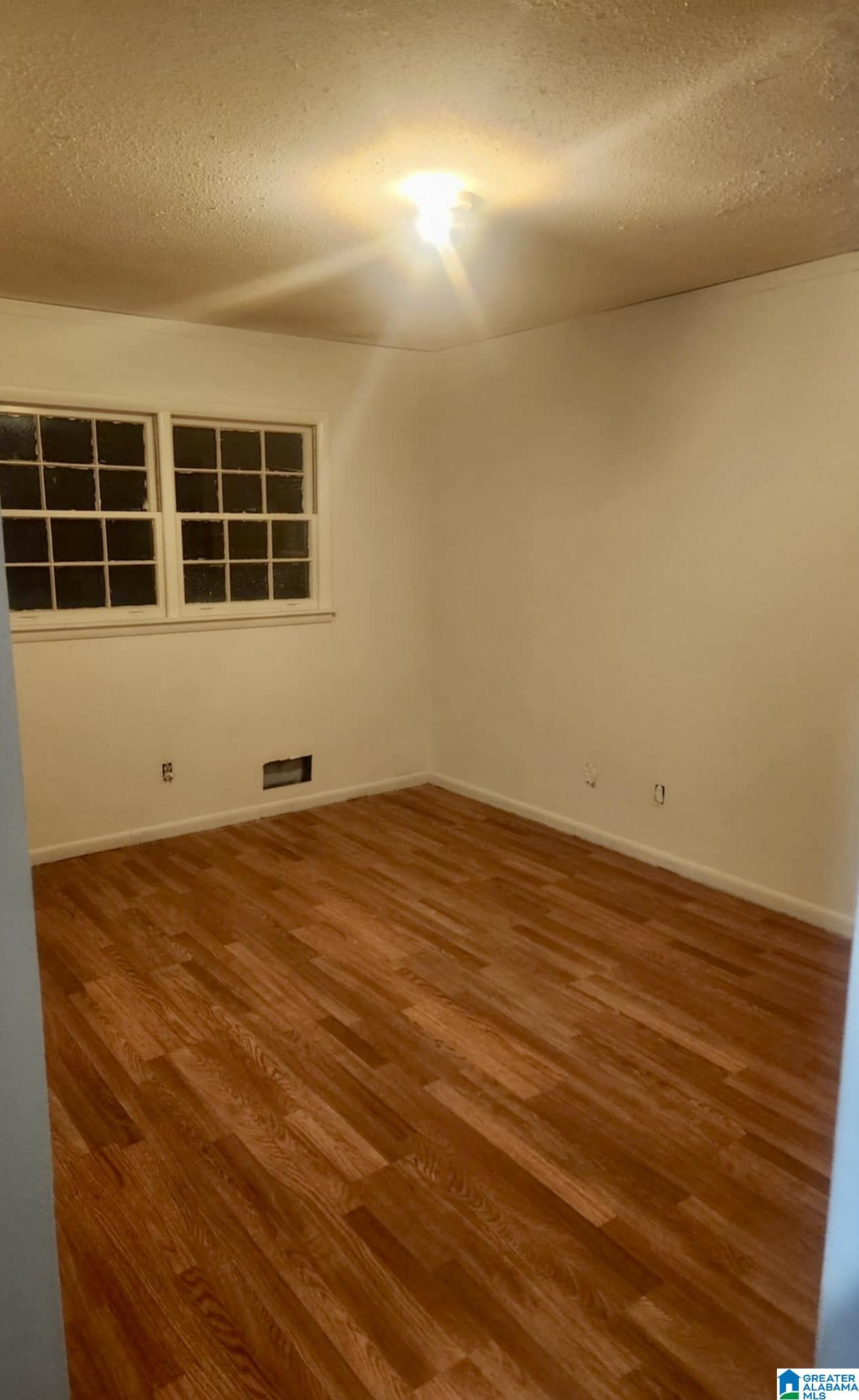 1024 Hagwood Road Birmingham, AL 35235 - Photo 5 of 13