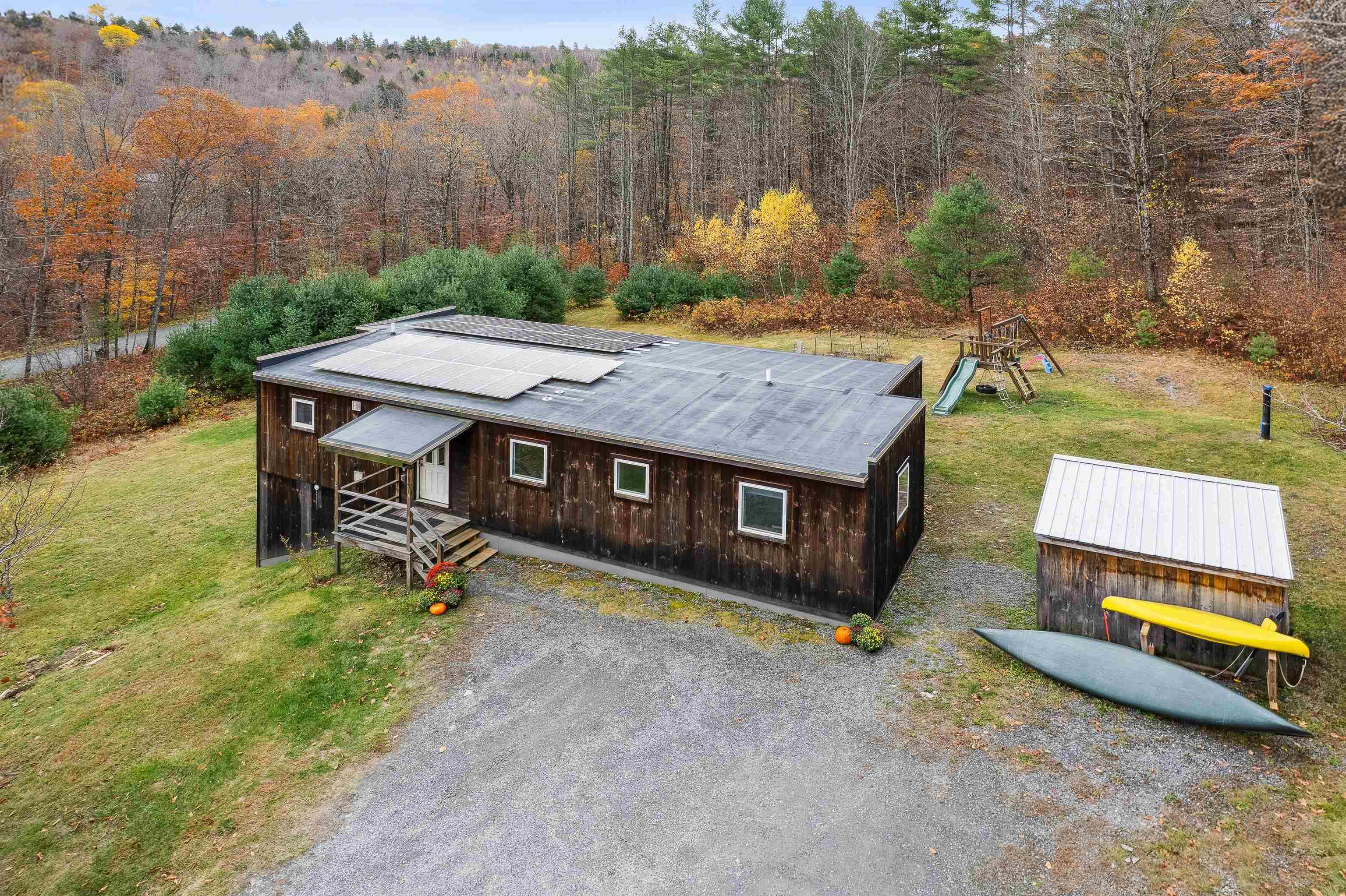 124 Turnpike Road Strafford, VT 05070 - Photo 28 of 34