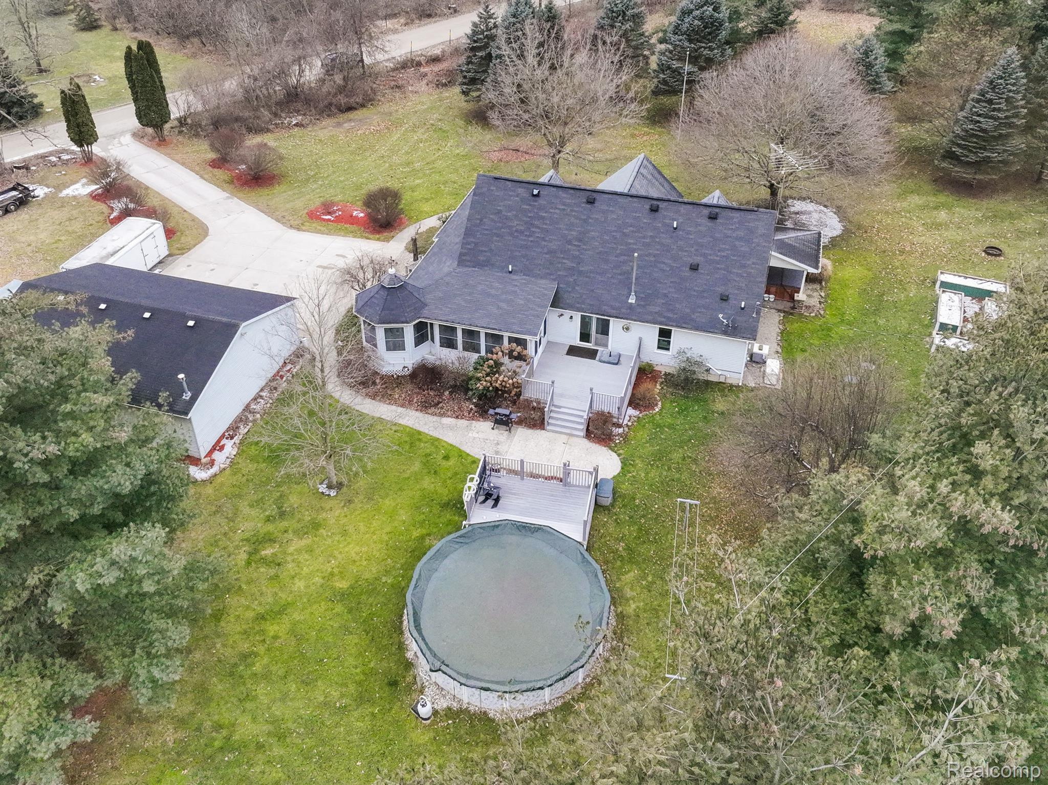 6884 West Lange Road Fowlerville, MI 48836 - Photo 48 of 59 AERIAL VIEW FROM THE EAST BACK