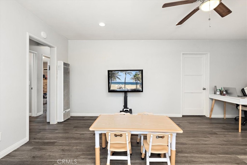 583 West Gray Street Colton, CA 92324 - Photo 7 of 22 a very nice looking room with a large window