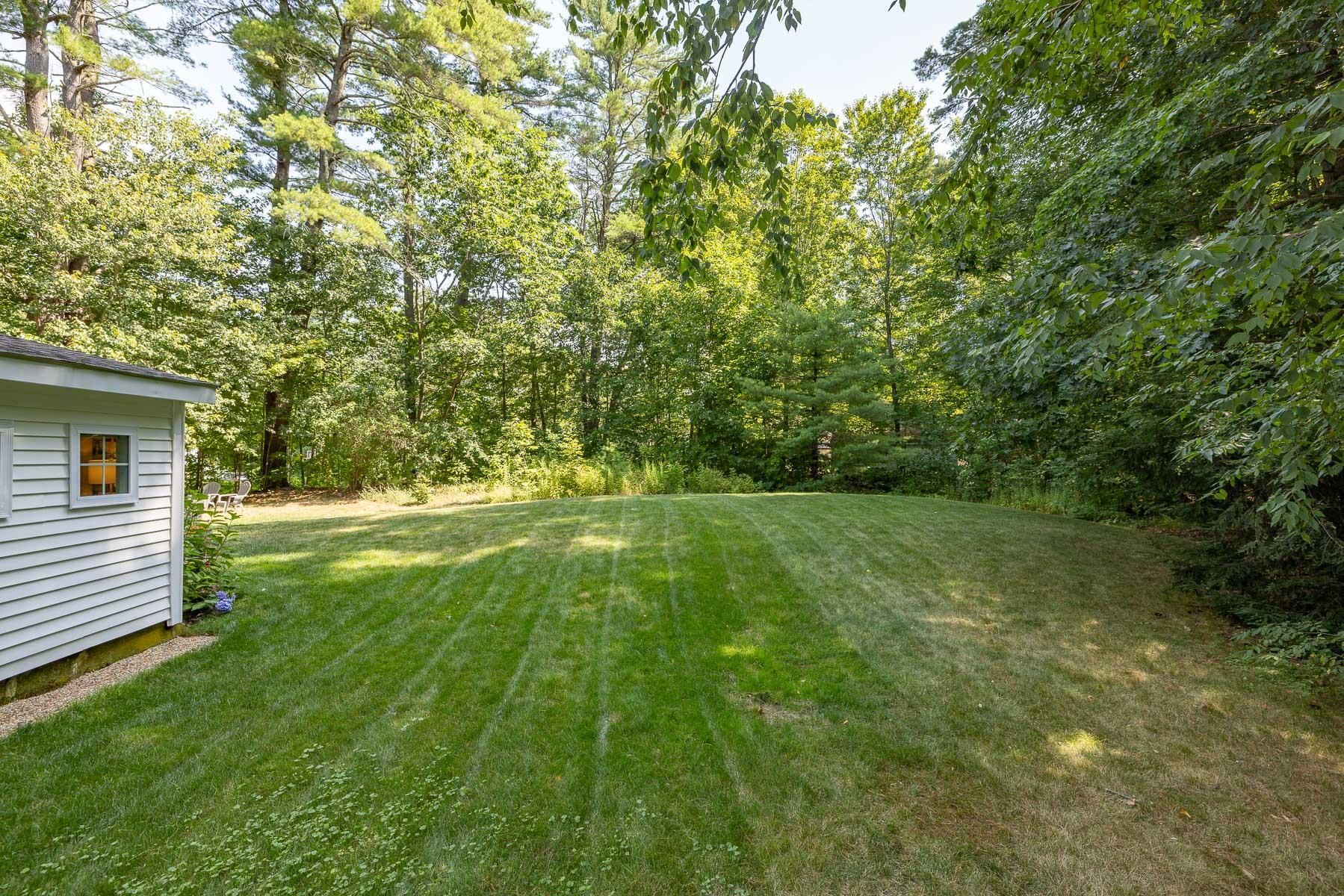 230 Ash Swamp Road Newmarket, NH 03857 - Photo 10 of 35