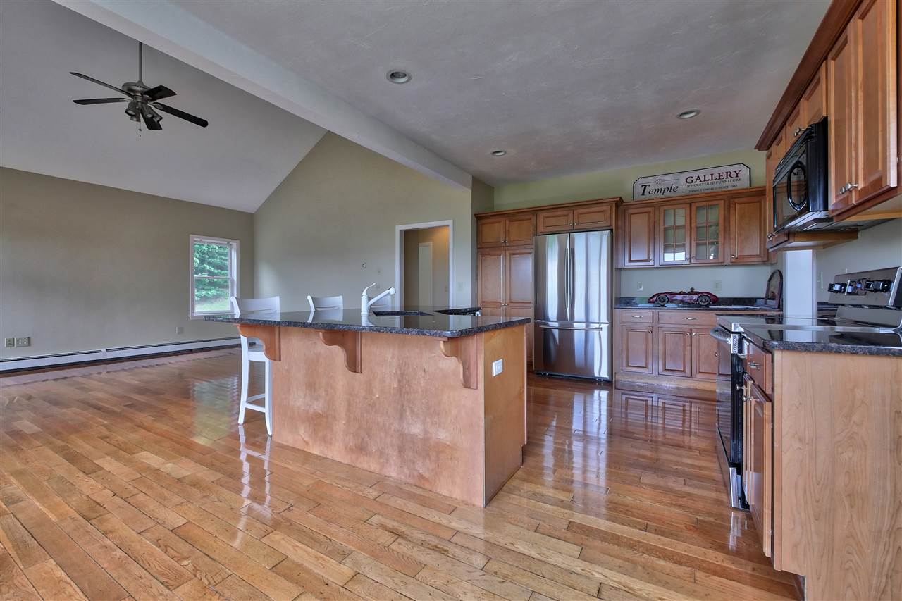 172 Merrill Road Campton, NH 03223 - Photo 5 of 30