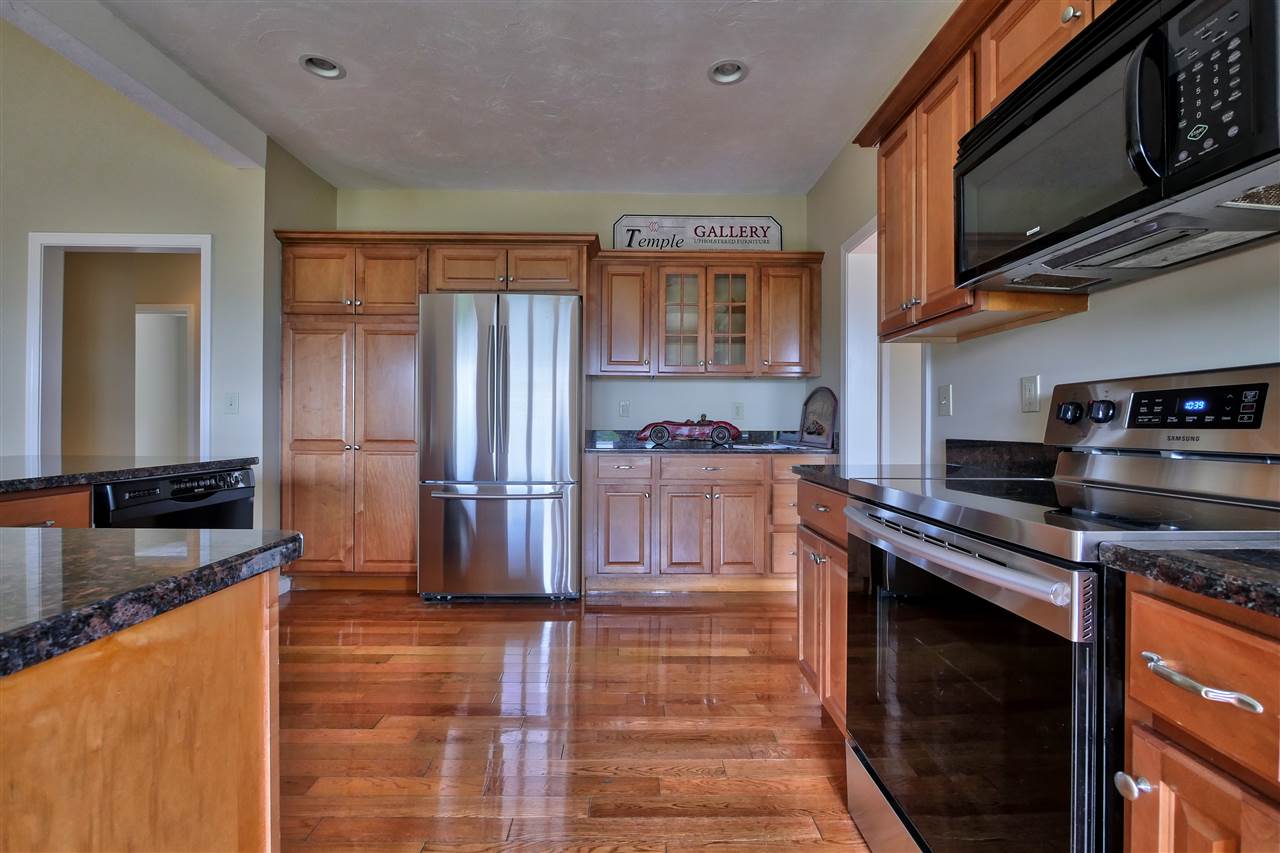 172 Merrill Road Campton, NH 03223 - Photo 6 of 30