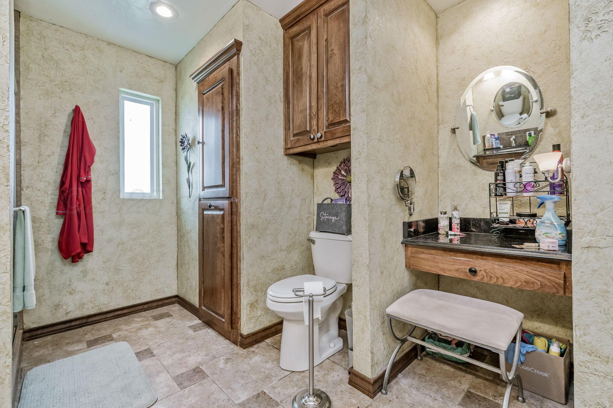 1330 Lion Street Miami, TX 79059 - Photo 14 of 21 1330 Lions 12