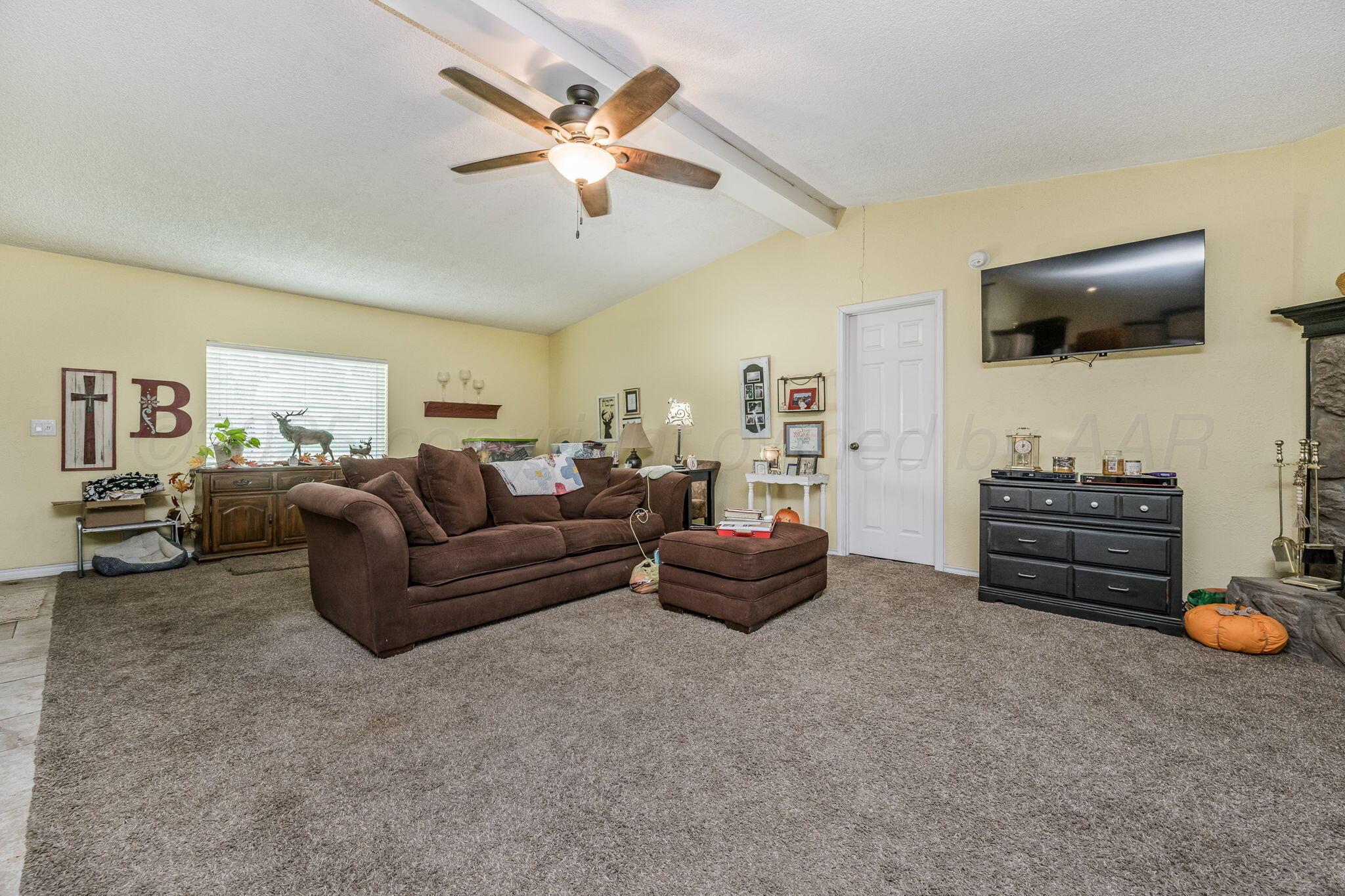 1330 Lion Street Miami, TX 79059 - Photo 4 of 21 1330 Lions 21