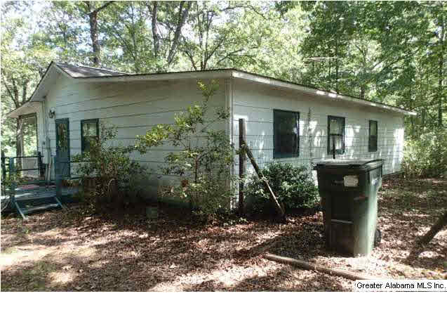 34 Upton Lane Sylacauga, AL 35151 - Photo 2 of 10