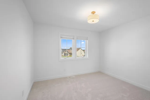 $609,900 | 11851 35th Street North, Lake Elmo, MN 55042