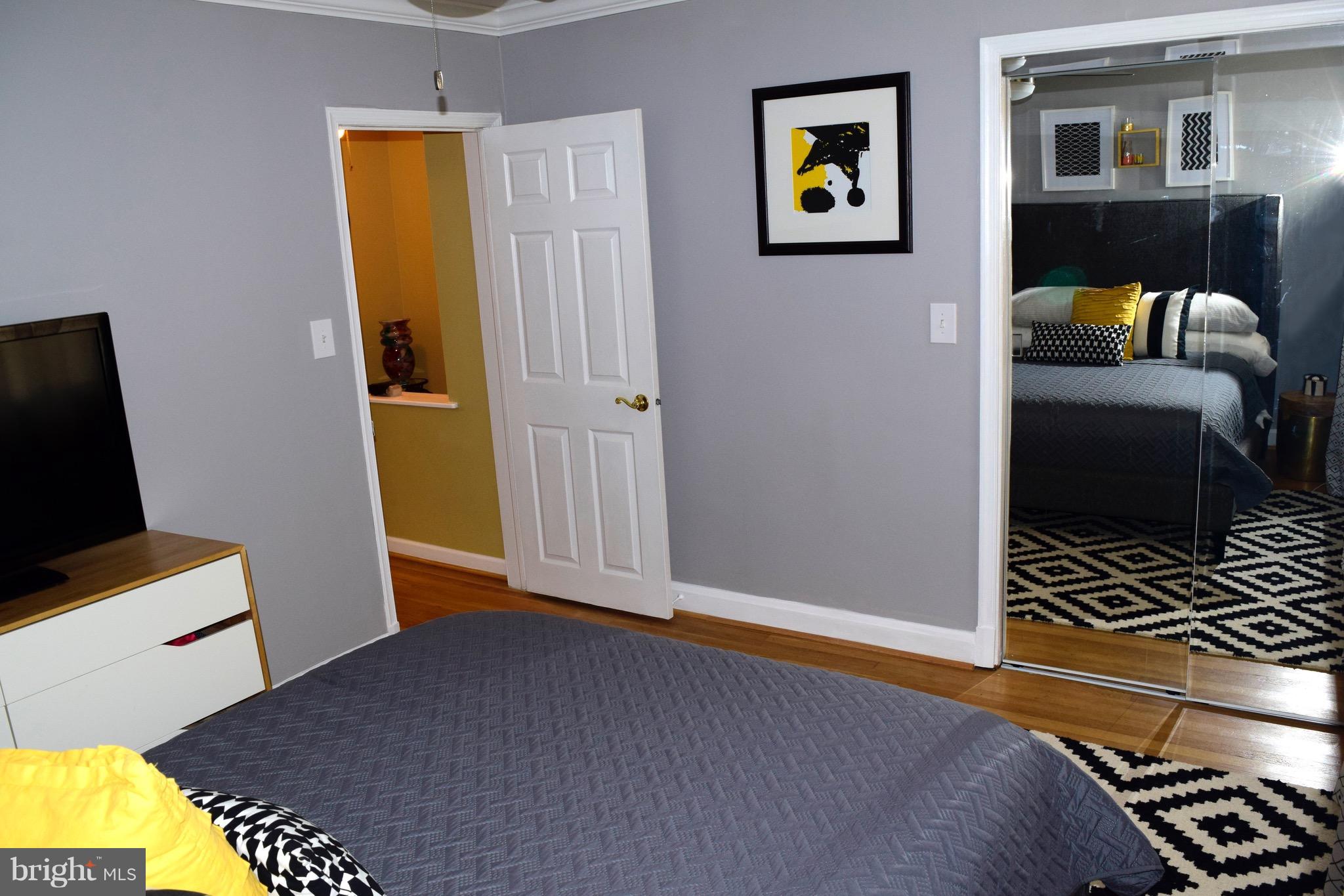 4833 Greencrest Road Baltimore, MD 21206 - Photo 9 of 24 Bedroom (Master)