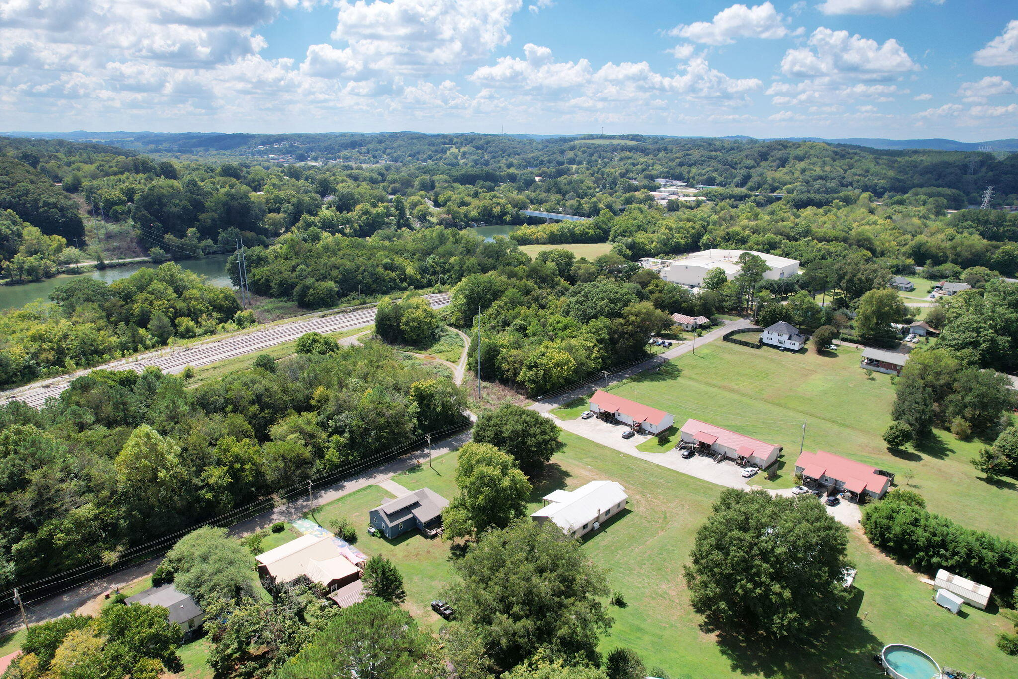 188 Cherokee Crossing Calhoun, TN 37309 - Photo 17 of 39 17-web-or-mls-DJI_0895