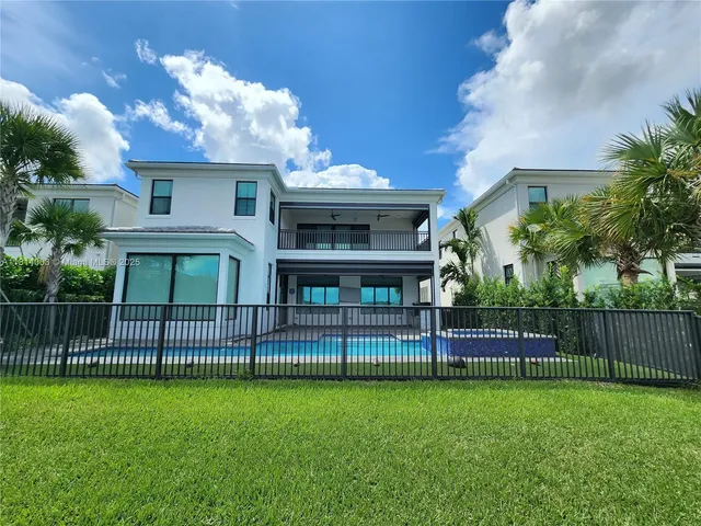 $16,000 | 13154 Faberge Place, Palm Beach Gardens, FL 33418