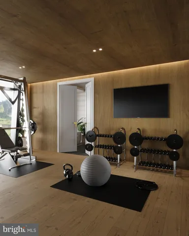 $6,999,888 | 8111 Georgetown Pike, McLean, VA 22102