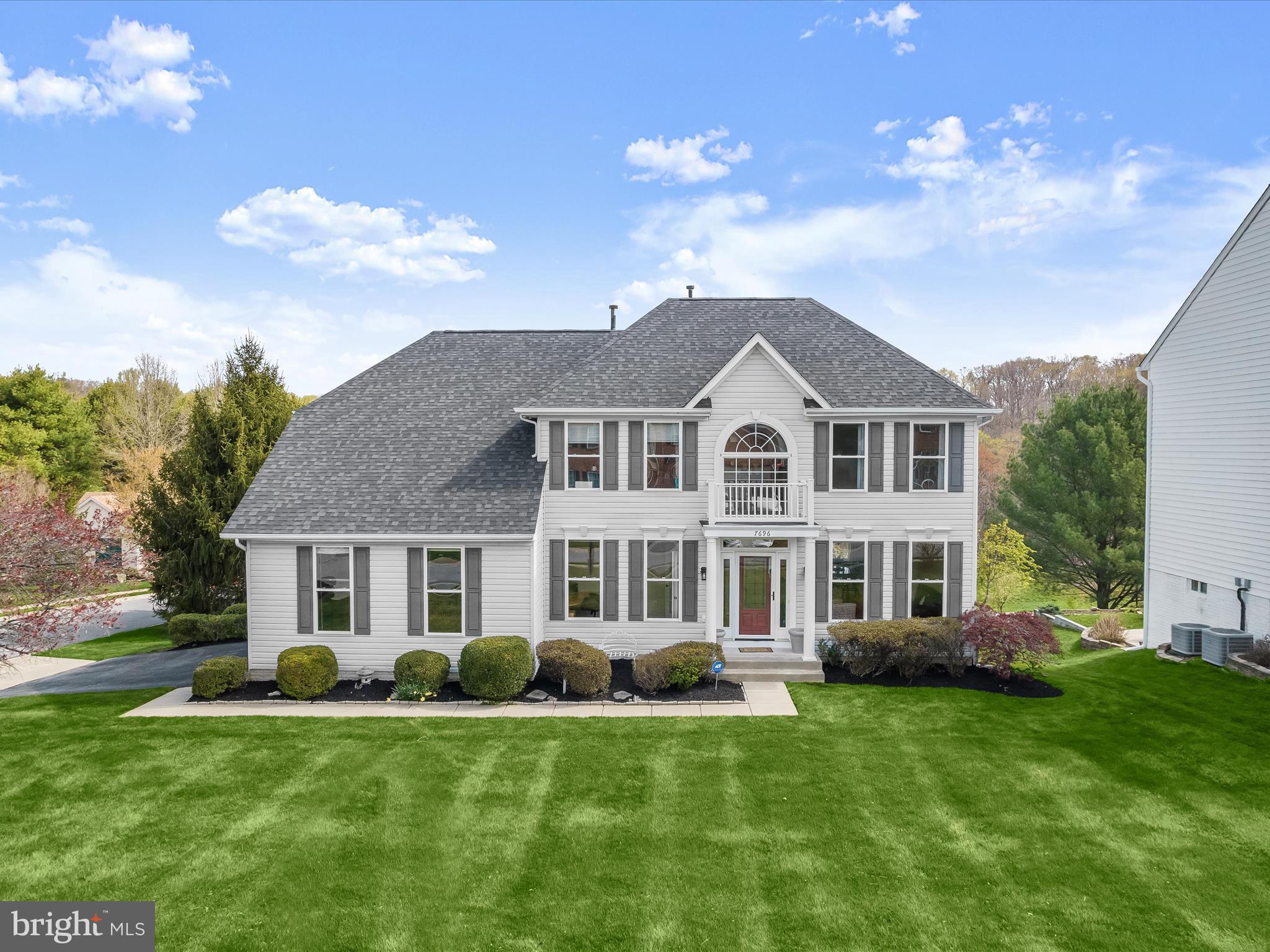 7696 Swallow Road Sykesville, MD 21784 - Photo 3 of 143 Front exterior