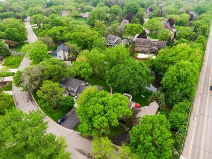 $1,100,000 | 925 Brockton Lane North, Plymouth, MN 55447