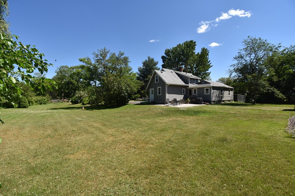 194 River Road West Berlin, MA 01503 - Photo 23 of 28 Gallery Image 23