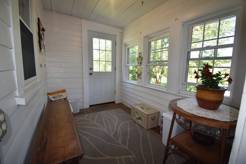 194 River Road West Berlin, MA 01503 - Photo 7 of 28 Gallery Image 7