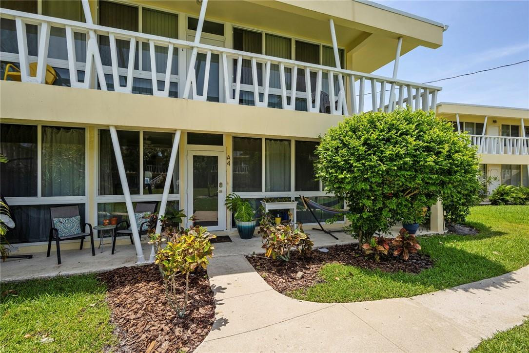 2755 Northeast 28th Avenue, Unit A4 Lighthouse Point, FL 33064 - Photo 2 of 21 Photo 2