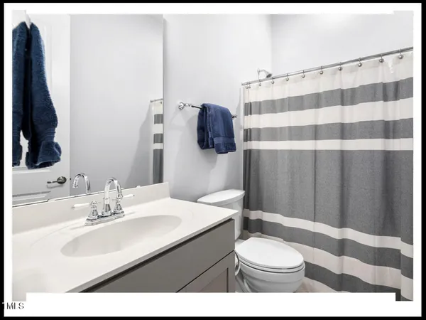 a view of walk in closet