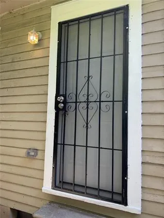 $975 | 435 6th Street, Unit B, Gretna, LA 70053