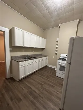 $975 | 435 6th Street, Unit B, Gretna, LA 70053