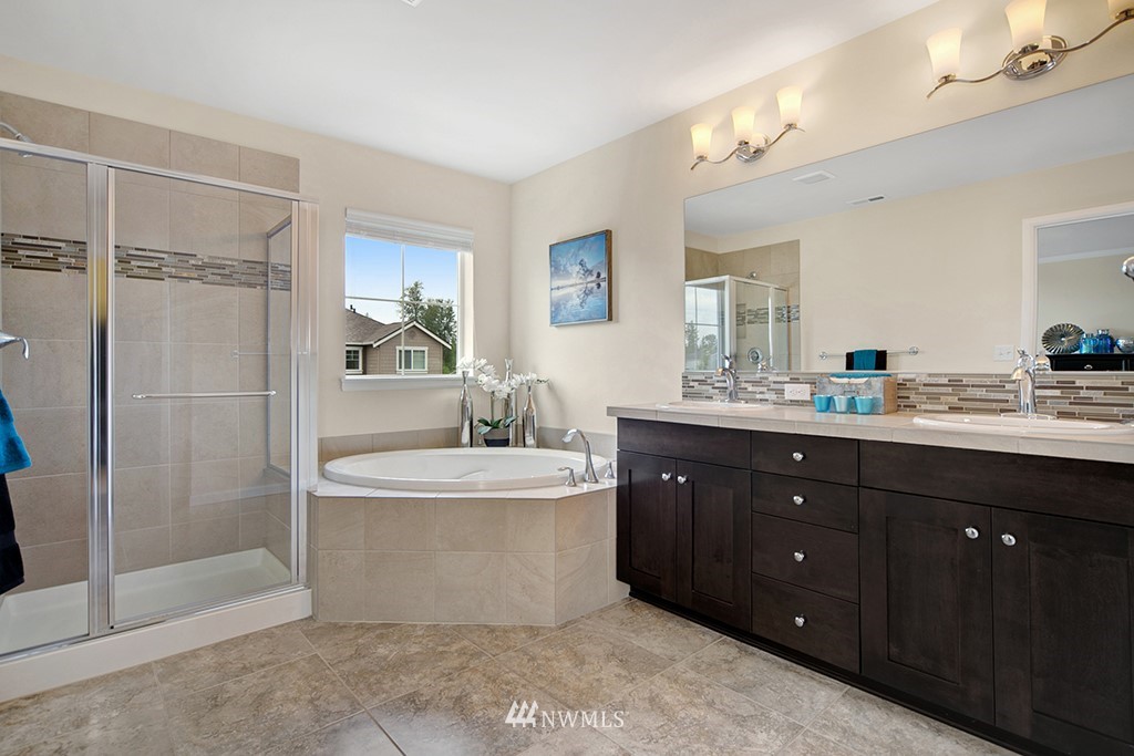 19012 178th Place Southeast Renton, WA 98058 - Photo 15 of 25 Gallery Image 15