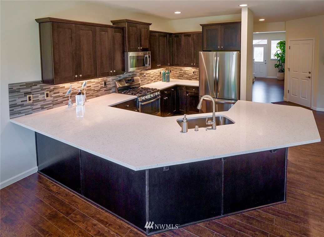 19012 178th Place Southeast Renton, WA 98058 - Photo 9 of 25 Gallery Image 9