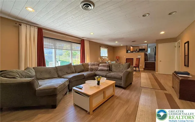 $599,900 | 1048 North 27th Street, Allentown, PA 18104