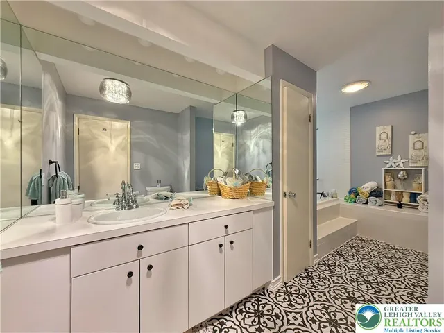 $599,900 | 1048 North 27th Street, Allentown, PA 18104