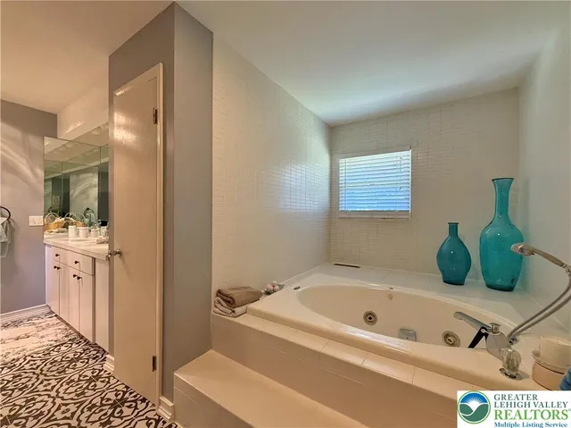 $599,900 | 1048 North 27th Street, Allentown, PA 18104