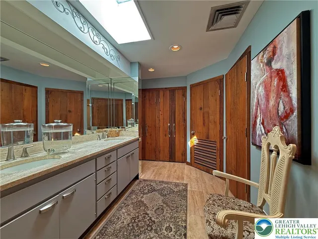 $599,900 | 1048 North 27th Street, Allentown, PA 18104