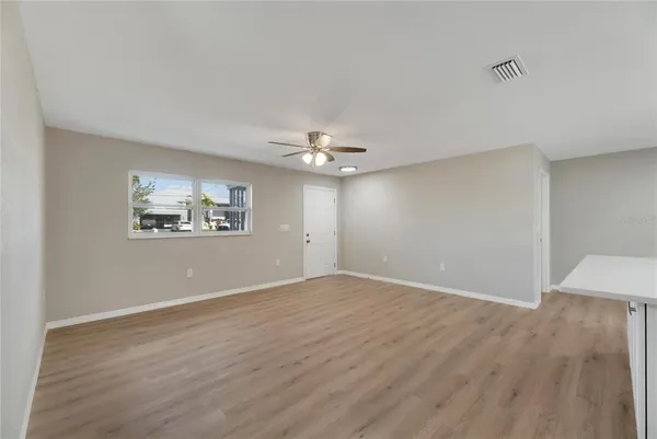 $399,000 | 660 Flamingo Drive, Apollo Beach, FL 33572