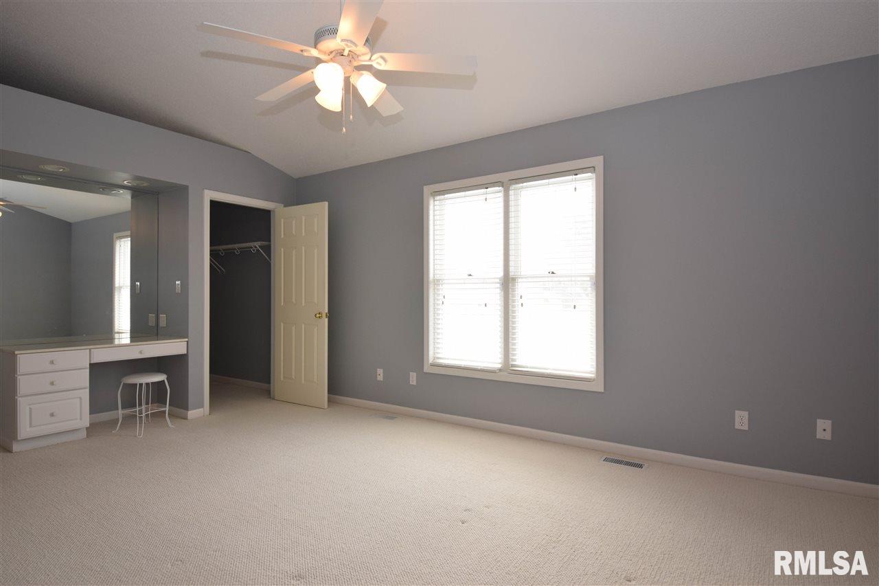 901 North Moran Road Trivoli, IL 61569 - Photo 14 of 33