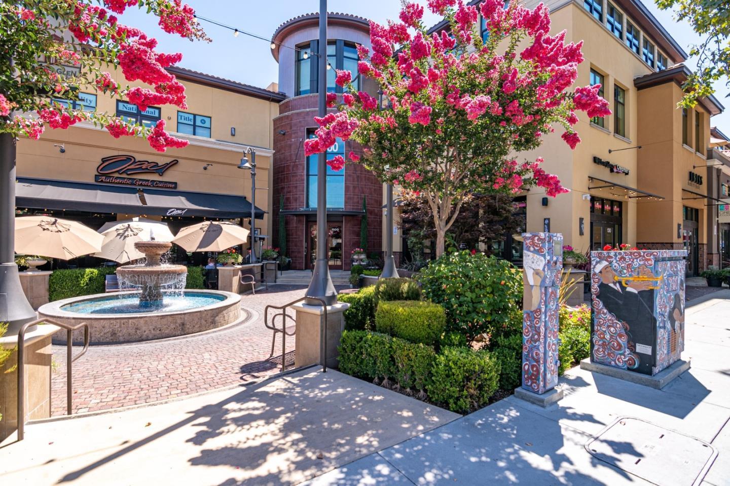 975 Riverside Drive San Jose, CA 95125 - Photo 45 of 46 a front view of multi story residential apartment building with yard