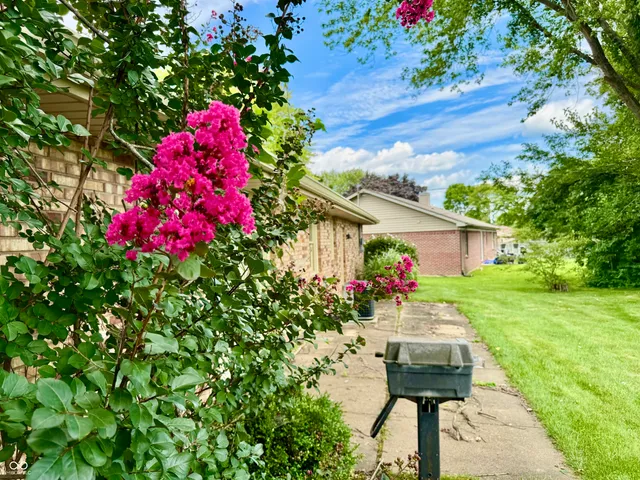 $265,000 | 4515 West Mission Court, Columbus, IN 47203