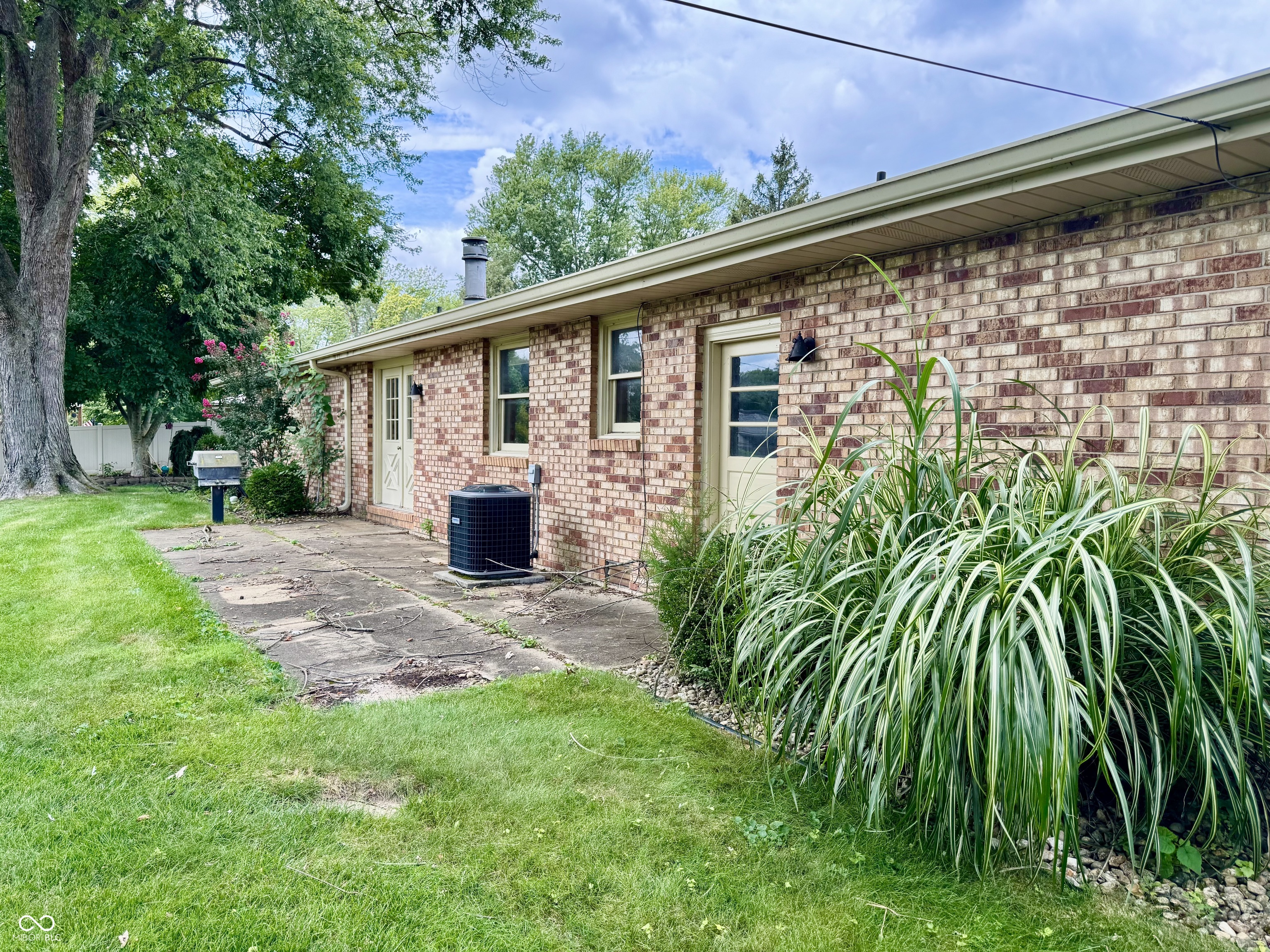 4515 West Mission Court Columbus, IN 47203 - Photo 27 of 29