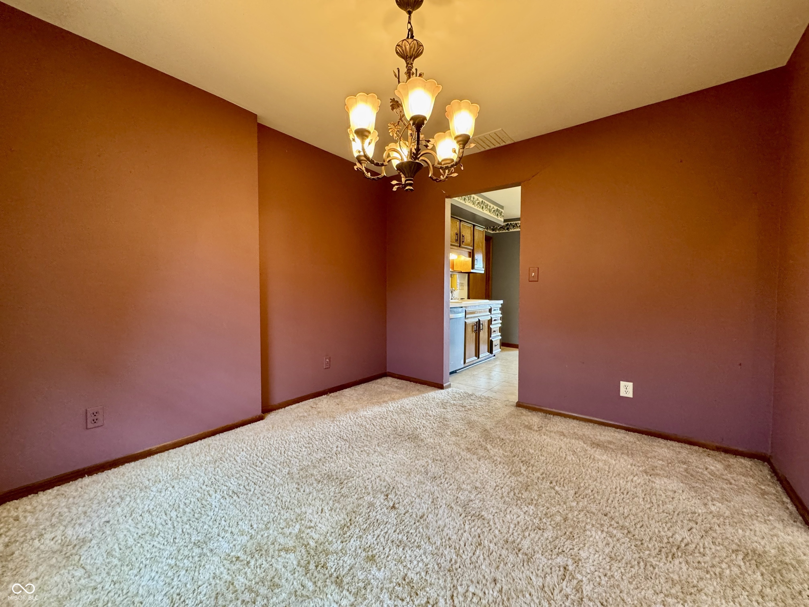 4515 West Mission Court Columbus, IN 47203 - Photo 6 of 29