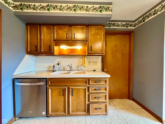 $265,000 | 4515 West Mission Court, Columbus, IN 47203