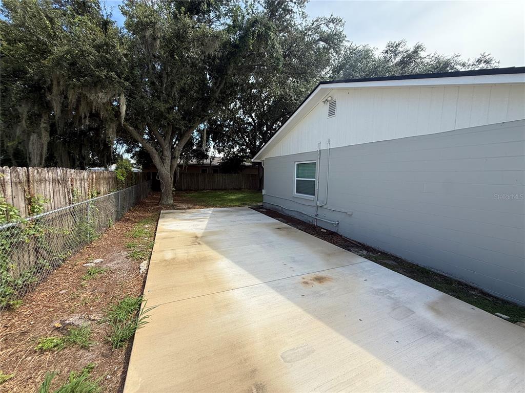 362 Holly Ridge Road Winter Haven, FL 33880 - Photo 20 of 23