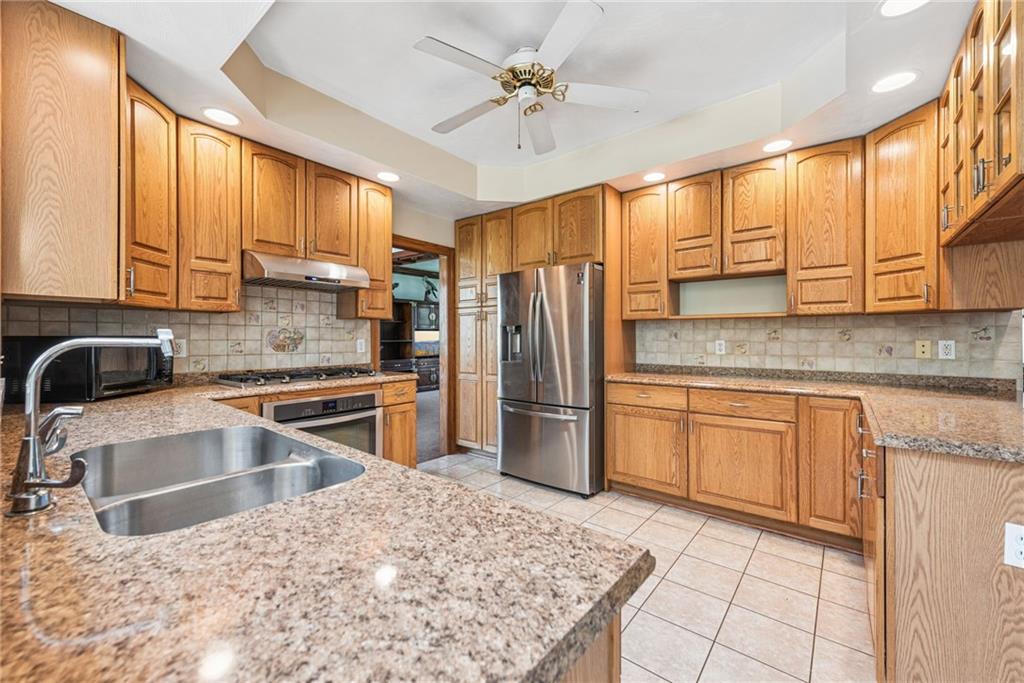 1140 South Whitmore Road Irwin, PA 15642 - Photo 11 of 50