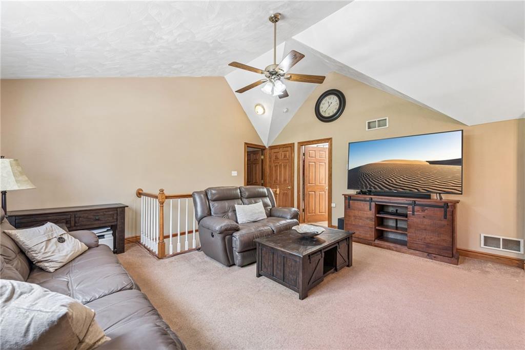 1140 South Whitmore Road Irwin, PA 15642 - Photo 42 of 50