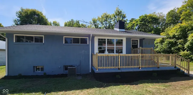 $167,000 | 116 West Jackson Street, Veedersburg, IN 47987