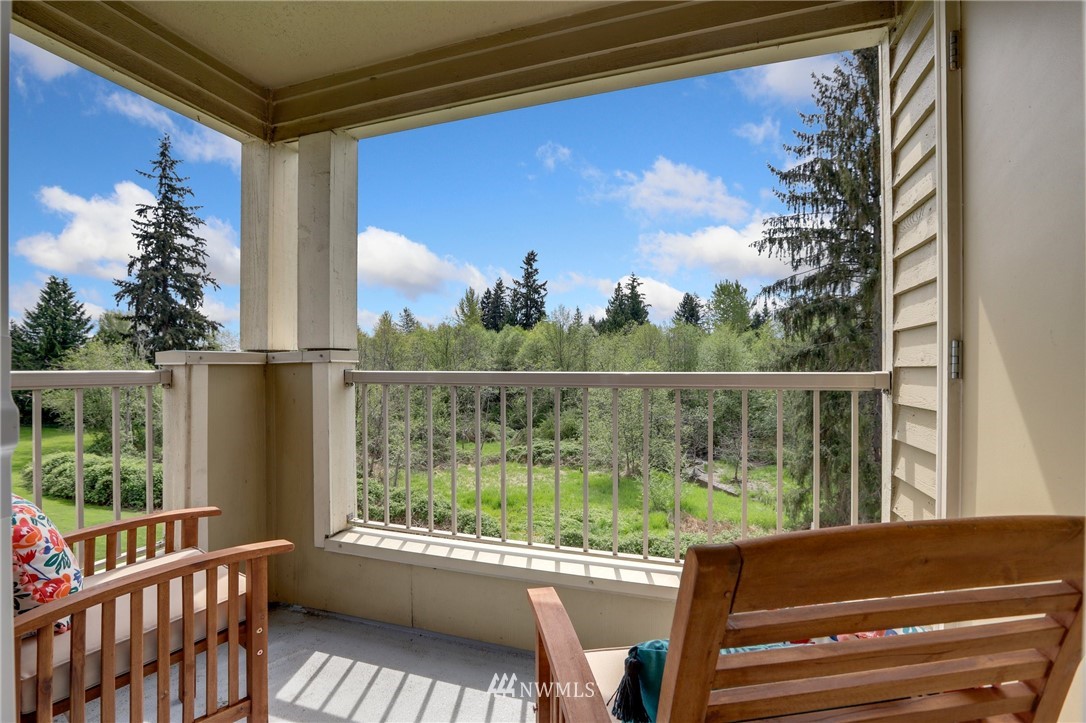 20326 Bothell Everett Highway, Unit G303 Bothell, WA 98012 - Photo 1 of 27