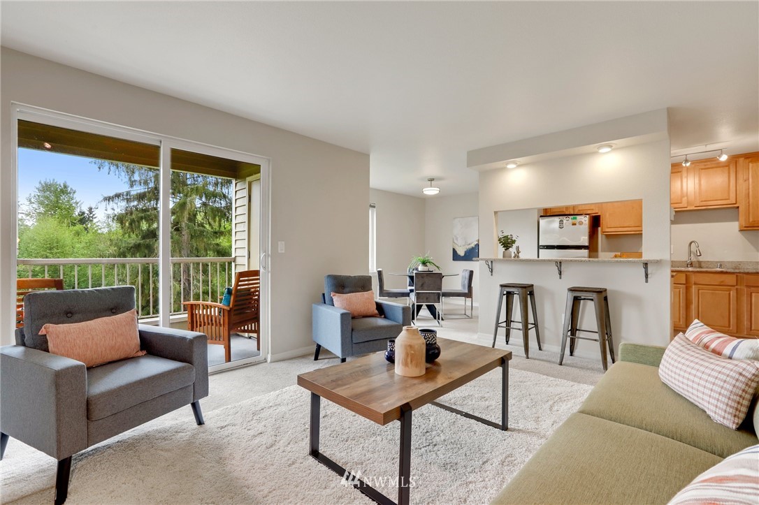 20326 Bothell Everett Highway, Unit G303 Bothell, WA 98012 - Photo 4 of 27