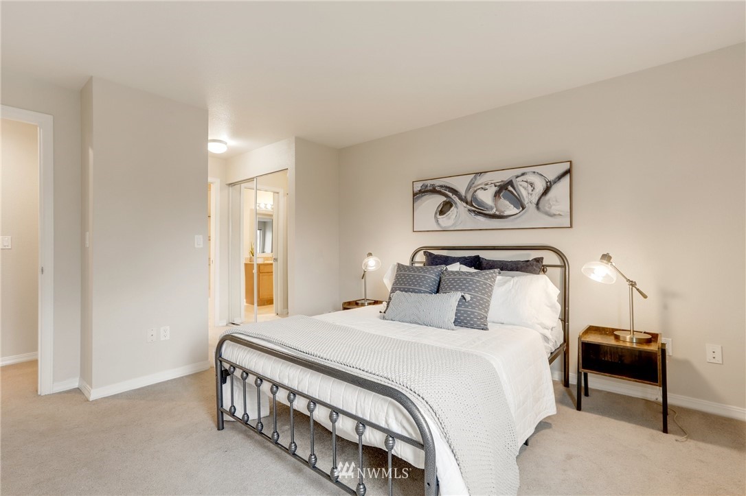 20326 Bothell Everett Highway, Unit G303 Bothell, WA 98012 - Photo 10 of 27