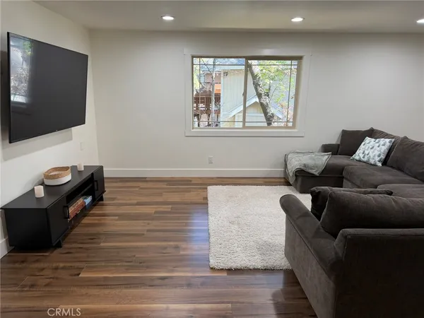 $720,000 | 27364 Pinewood Drive, Lake Arrowhead, CA 92352