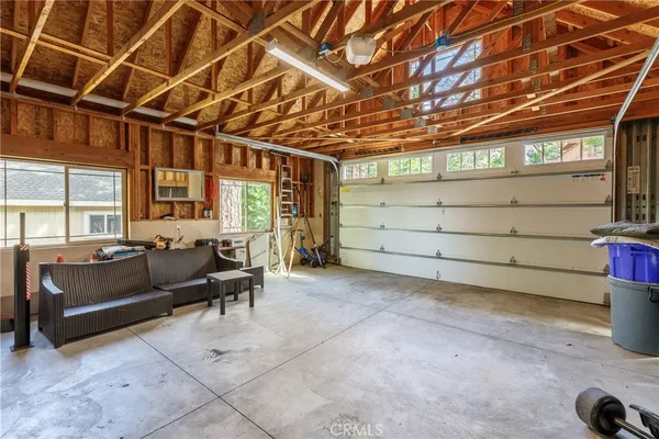$720,000 | 27364 Pinewood Drive, Lake Arrowhead, CA 92352