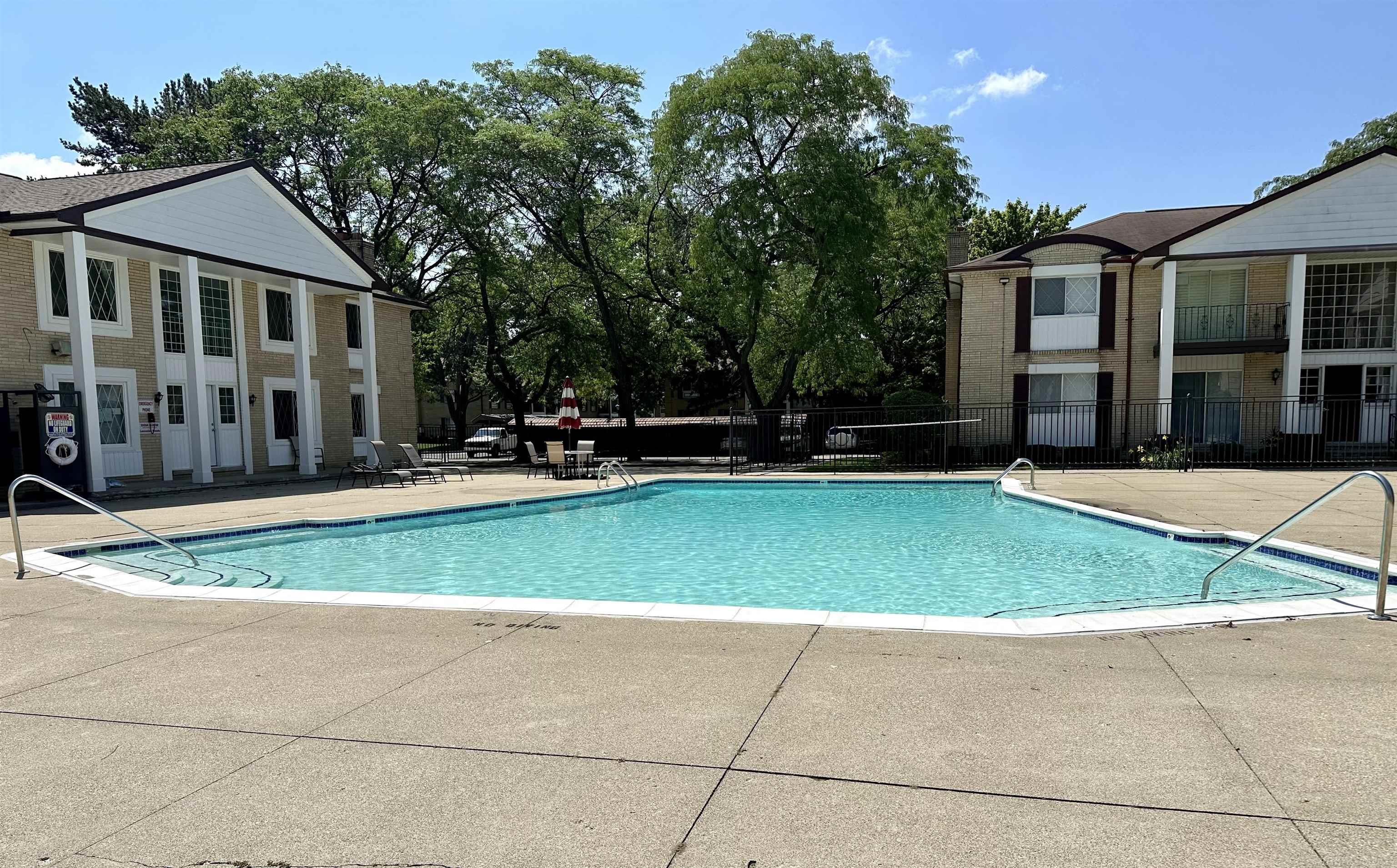 29281 Hayes Road, Unit 15 Warren, MI 48088 - Photo 19 of 21